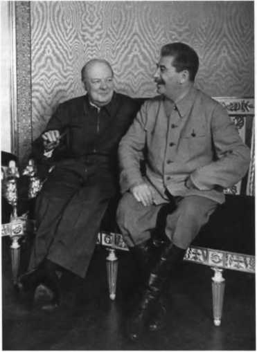 Иллюстрация к книге — О команде Сталина - годы опасной жизни в советской политике [i_021.jpg]