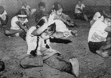 Иллюстрация к книге — Сердце йоги. Принципы построения индивидуальной практики. «Йога-сутры» Патанджали. «Йоганджалисара» Шри Кришнамачарья [i_027.jpg]