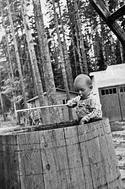 Иллюстрация к книге — Родом из Переделкино [_21.jpg]