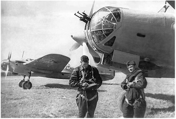 Иллюстрация к книге — Небо вторжения. Горячее лето 1941 года [i_072.jpg]