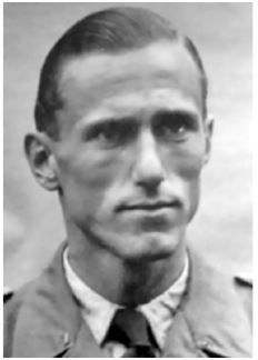 Иллюстрация к книге — Небо вторжения. Горячее лето 1941 года [i_142.jpg]