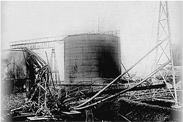 Иллюстрация к книге — Небо вторжения. Горячее лето 1941 года [i_190.jpg]