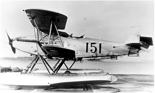 Иллюстрация к книге — Небо вторжения. Горячее лето 1941 года [i_229.jpg]