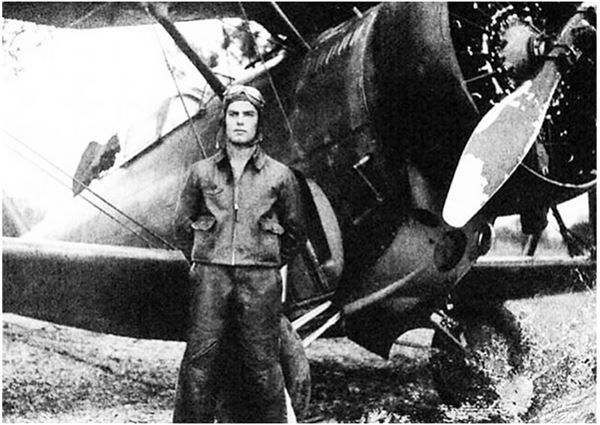 Иллюстрация к книге — Небо вторжения. Горячее лето 1941 года [i_350.jpg]