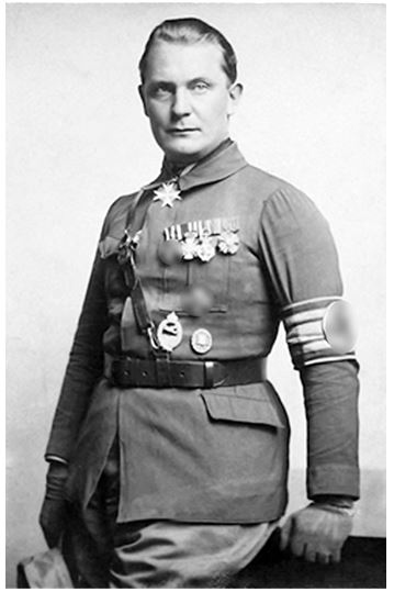 Иллюстрация к книге — Небо вторжения. Горячее лето 1941 года [i_389.jpg]