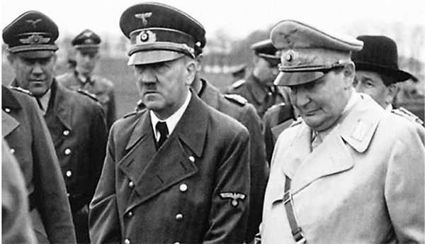 Иллюстрация к книге — Небо вторжения. Горячее лето 1941 года [i_394.jpg]