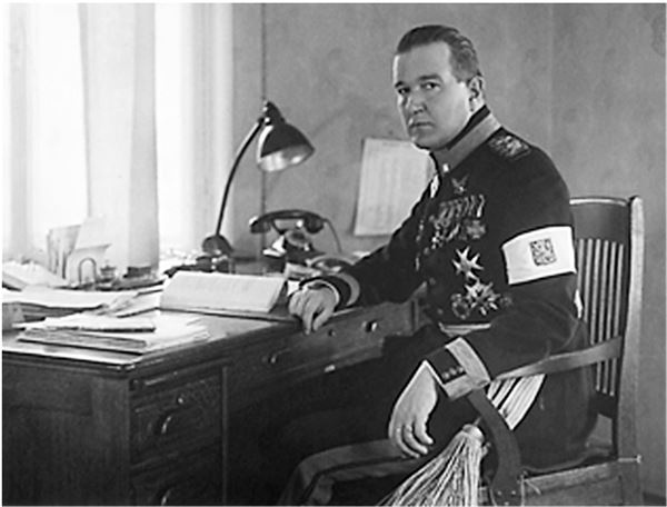 Иллюстрация к книге — Небо вторжения. Горячее лето 1941 года [i_404.jpg]