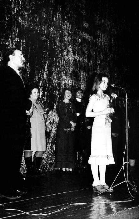 Иллюстрация к книге — Встань и иди. Иначе нельзя [i_014.jpg]