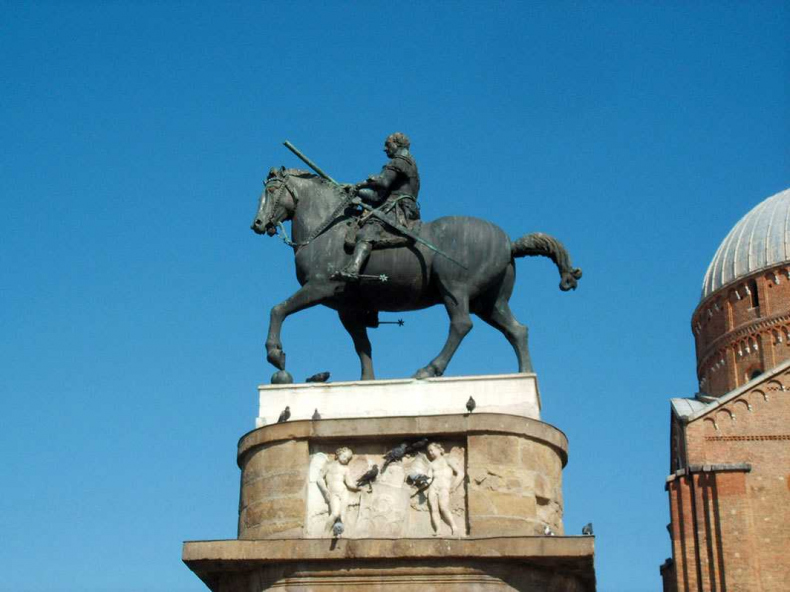 Иллюстрация к книге — От Джотто до Тициана. Титаны Возрождения [i_015.jpg]