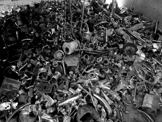 Иллюстрация к книге — Планета свалок. Путешествия по многомиллиардной мусорной индустрии [i_026.jpg]