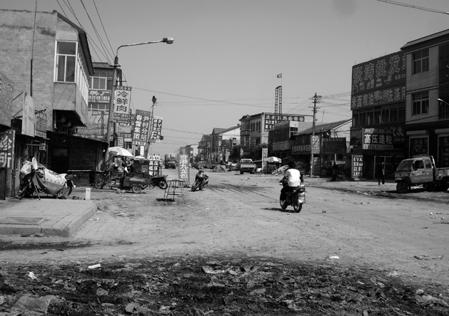 Иллюстрация к книге — Планета свалок. Путешествия по многомиллиардной мусорной индустрии [i_042.jpg]