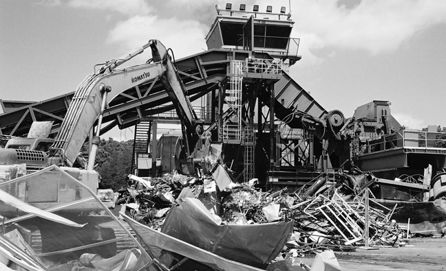 Иллюстрация к книге — Планета свалок. Путешествия по многомиллиардной мусорной индустрии [i_049.jpg]