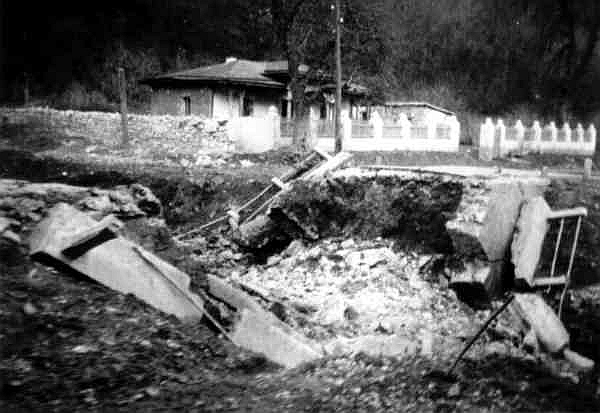 Иллюстрация к книге — Оборона Крыма 1941 г. Прорыв Манштейна [i_038.jpg]