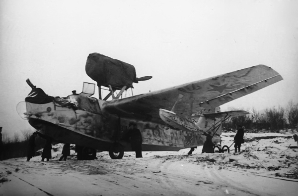 Иллюстрация к книге — 1941: Воздушная война в Заполярье [i_050.jpg]