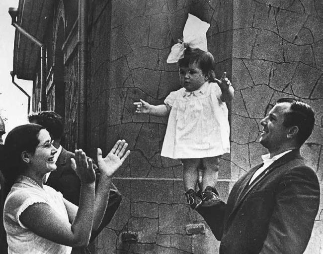 Иллюстрация к книге — Юрий Гагарин. Первый человек в космосе. Как это было [i_042.jpg]