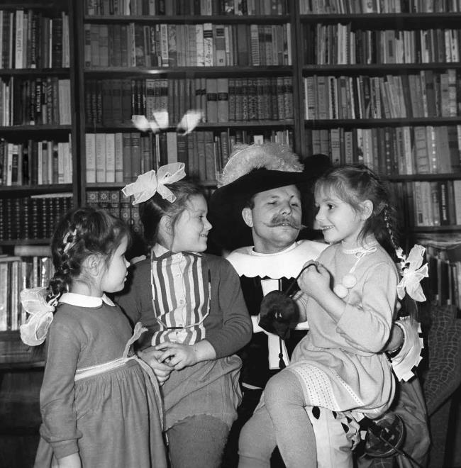 Иллюстрация к книге — Юрий Гагарин. Первый человек в космосе. Как это было [i_065.jpg]