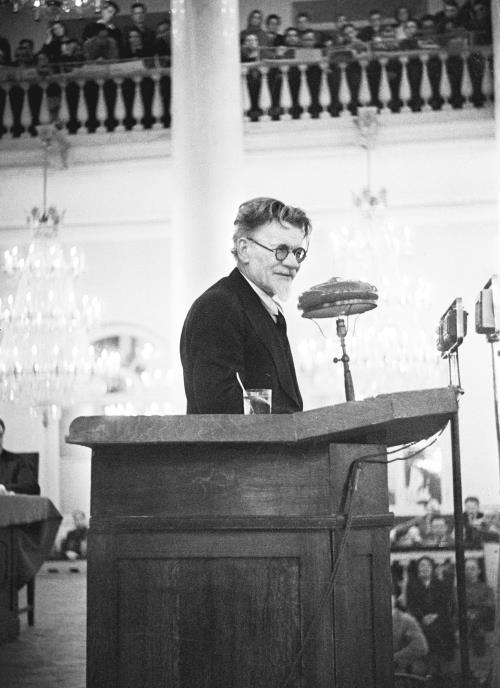 Иллюстрация к книге — 1937. Большой террор. Хроника одного года [i_075.jpg]