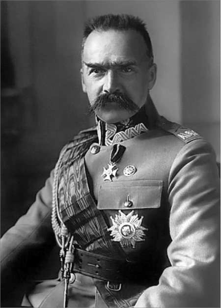 Иллюстрация к книге — 1920 год. Советско-польская война [_001.jpg]