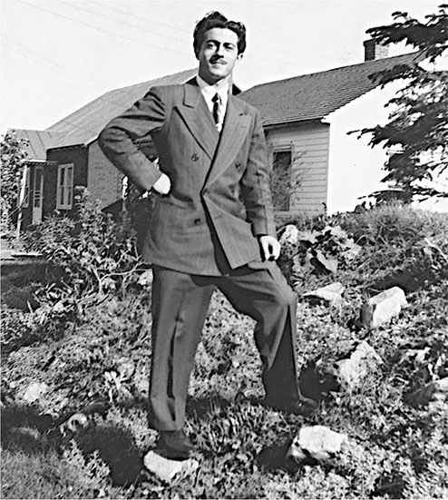 Иллюстрация к книге — Непокоренный. От чудом уцелевшего в Освенциме до легенды Уолл-стрит: выдающаяся история Зигберта Вильцига [i_010.jpg]