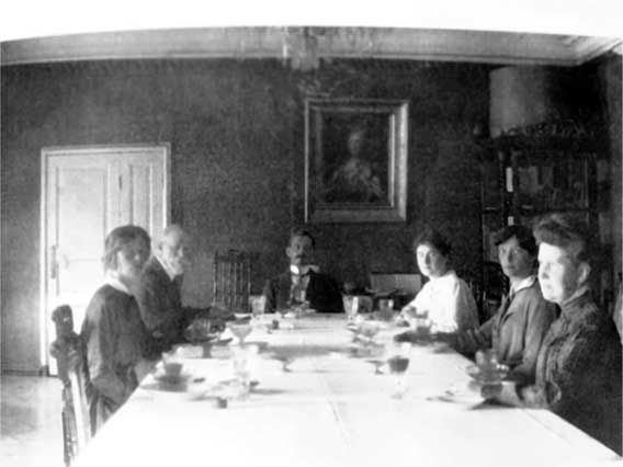 Иллюстрация к книге — С царем в Тобольске. Воспоминания охранника Николая II [i_009.jpg]