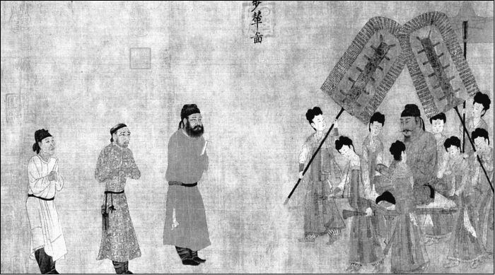 Иллюстрация к книге — 100 великих тайн дипломатии [i_005.jpg]