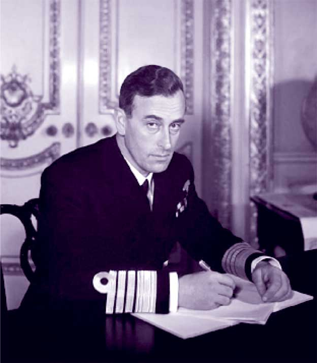 Иллюстрация к книге — Агата Кристи. Она написала убийство [i_056.jpg]