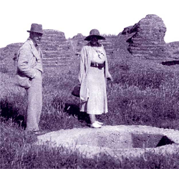 Иллюстрация к книге — Агата Кристи. Она написала убийство [i_109.jpg]