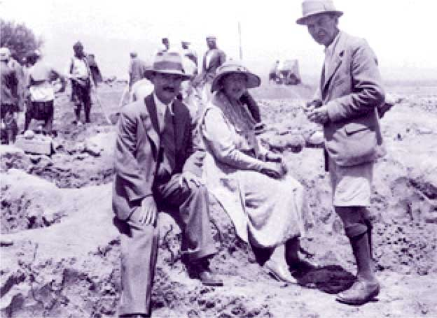 Иллюстрация к книге — Агата Кристи. Она написала убийство [i_113.jpg]