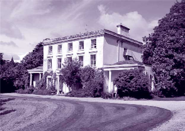 Иллюстрация к книге — Агата Кристи. Она написала убийство [i_127.jpg]