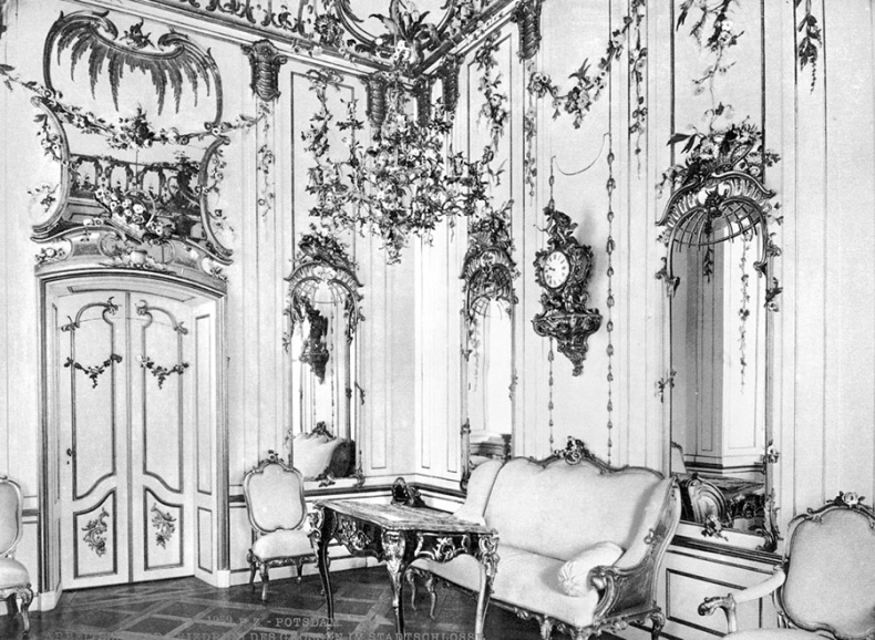 Иллюстрация к книге — Анти-Макиавелли. Наставление о военном искусстве к своим генералам [i_009.jpg]