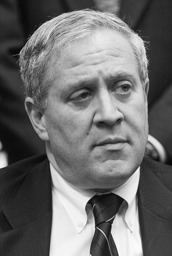 Иллюстрация к книге — В поисках правосудия: Арест активов [i_005.jpg]