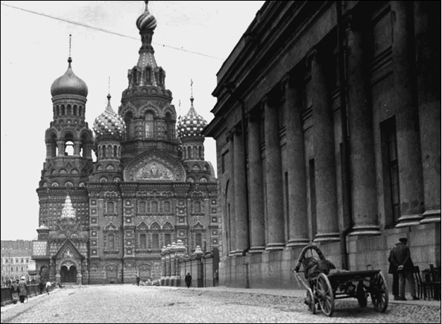 Иллюстрация к книге — Александр II [_042.jpg]