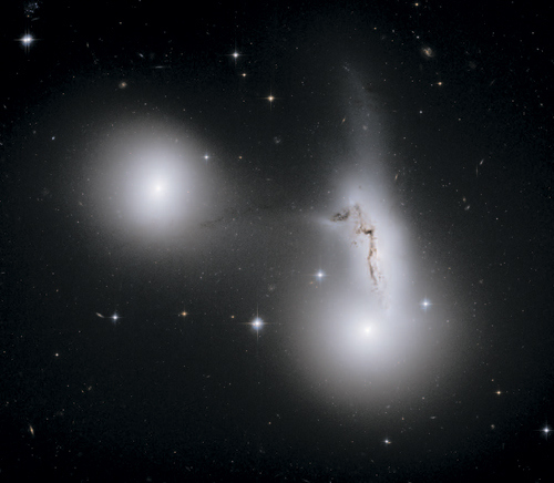 Иллюстрация к книге — Галактики. Большой путеводитель по Вселенной [i_099.jpg]