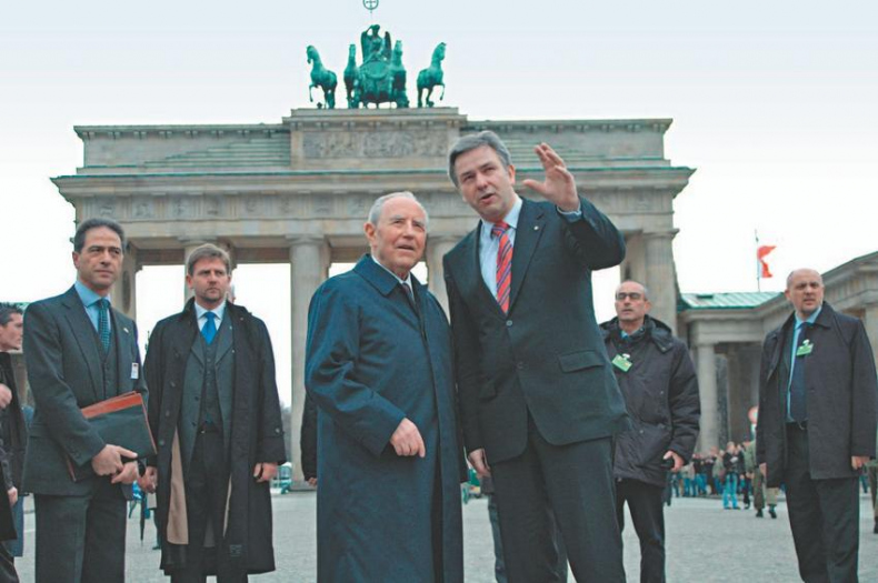 Иллюстрация к книге — Краткая история Италии [i_051.jpg]