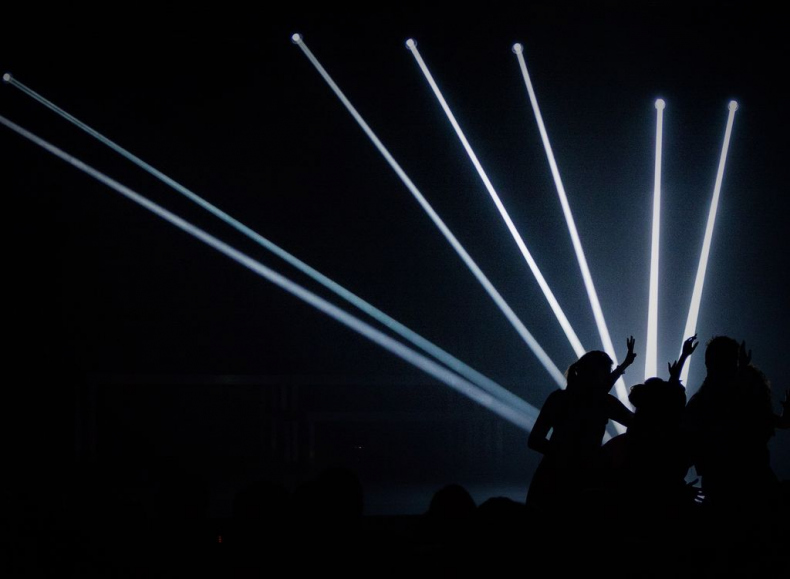 Иллюстрация к книге — (Не) по любви [_22.jpg]