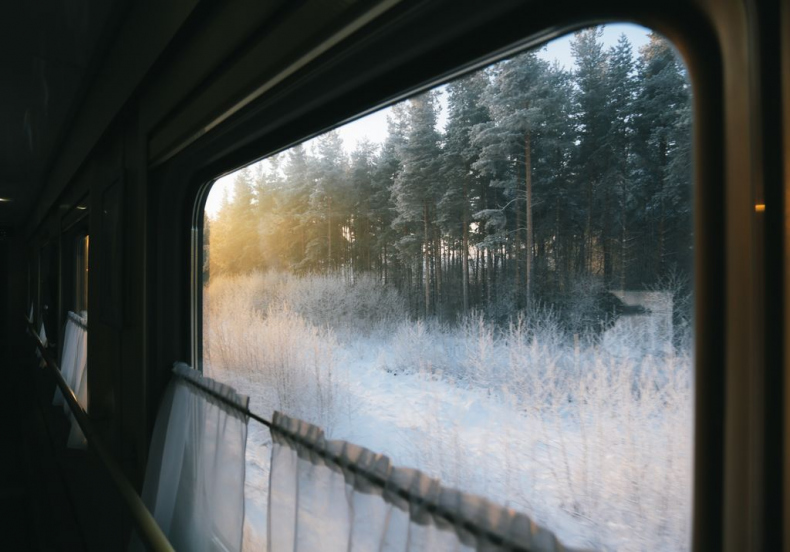 Иллюстрация к книге — Романтичные сказки [_1.jpg]