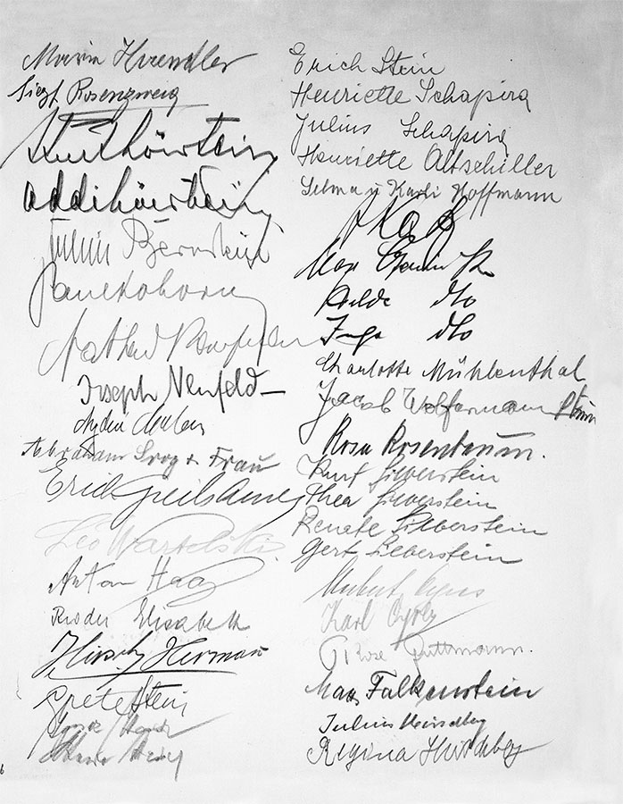 Иллюстрация к книге — Девушка из Германии [i_021.jpg]