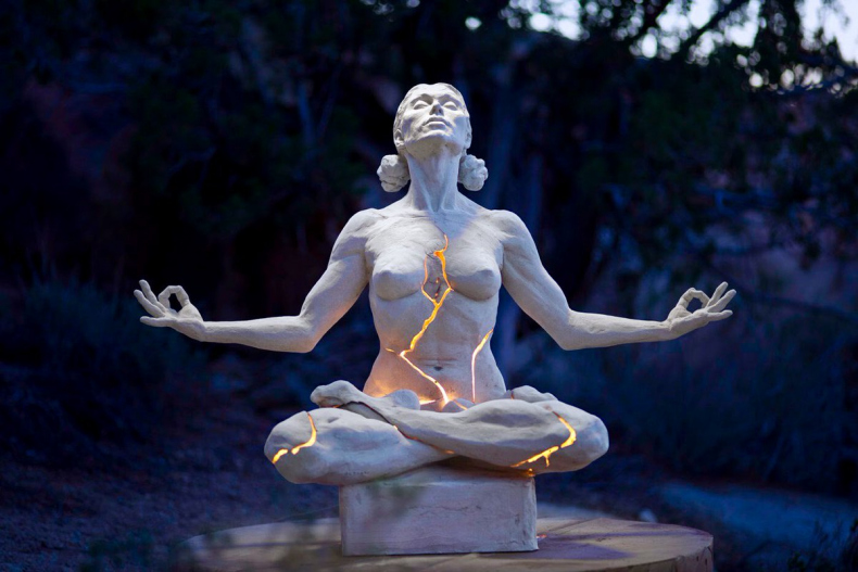 Иллюстрация к книге — Огни Аль-Тура. Единственная [c801174186d54ad29199a0e5d24dfbca.jpg]