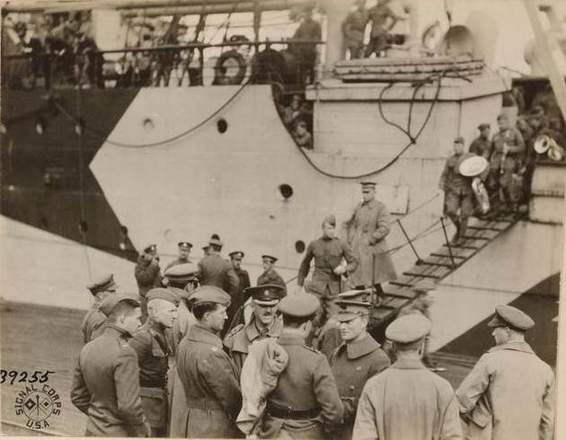 Иллюстрация к книге — Белый Север. 1918 [i_018.jpg]