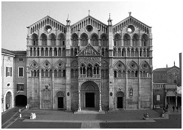 Иллюстрация к книге — Осень Борджиа [i_027.webp]