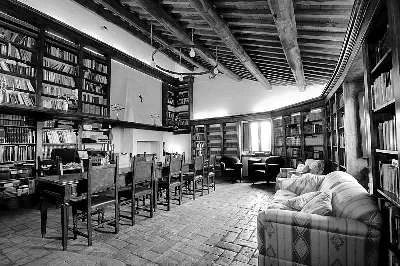 Иллюстрация к книге — Италия: жизнь в замке в XXI веке [_35.webp]