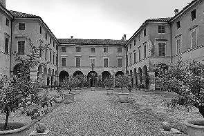 Иллюстрация к книге — Италия: жизнь в замке в XXI веке [_42.webp]