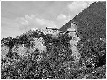 Иллюстрация к книге — Италия: жизнь в замке в XXI веке [_81.webp]