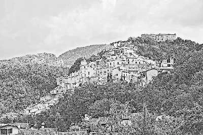 Иллюстрация к книге — Не оставляй в живых колдуньи [_16.webp]