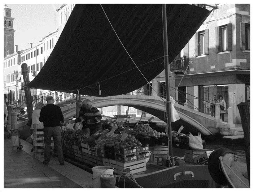 Иллюстрация к книге — Темные воды Венеции [_23.webp]