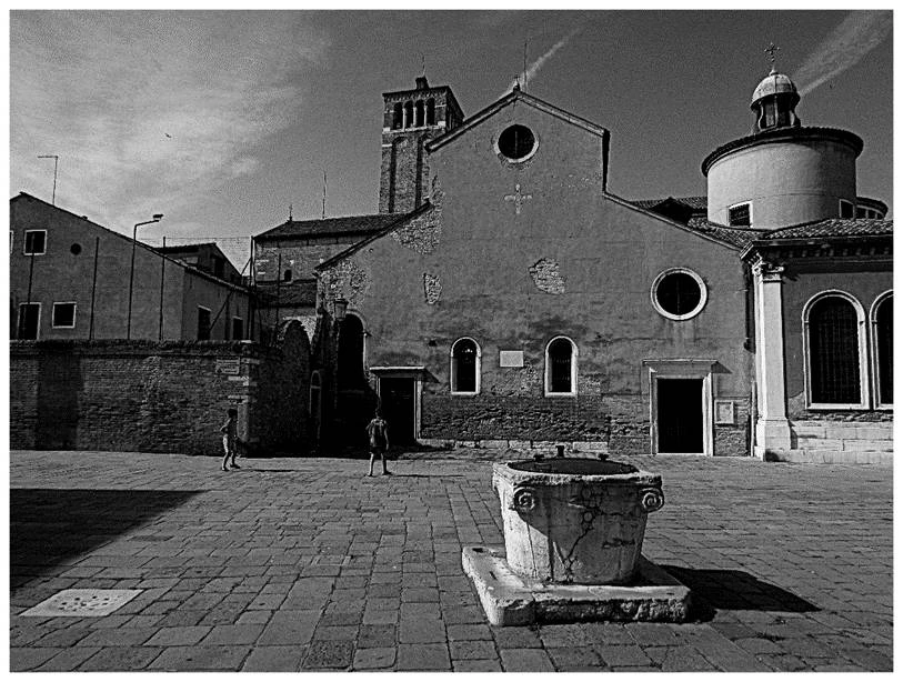 Иллюстрация к книге — Темные воды Венеции [_33.webp]