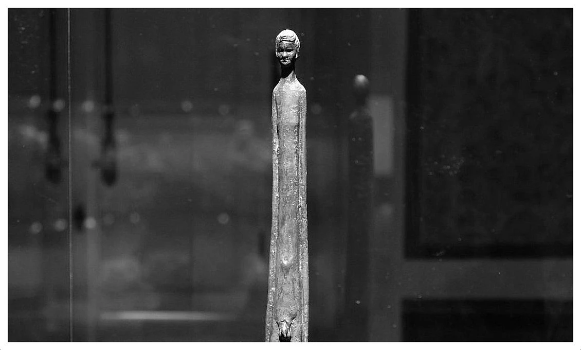 Иллюстрация к книге — Кто убил Белую Даму? [_2.webp]