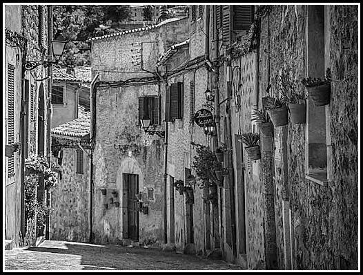 Иллюстрация к книге — Шепот холмов Тосканы [_19.webp]