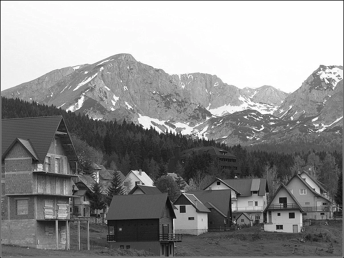 Иллюстрация к книге — Придет серенький волчок [_15.webp]