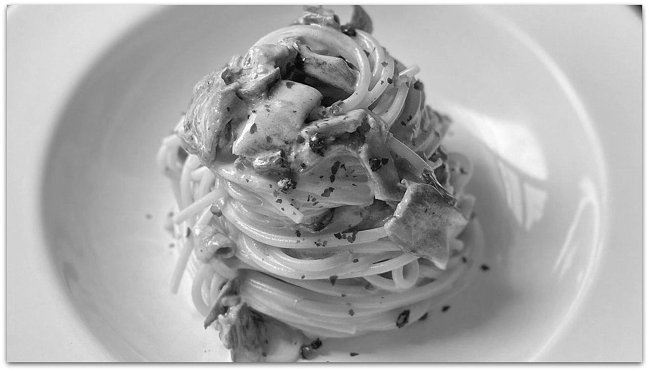 Иллюстрация к книге — Не будите спящие секреты [i_009.webp]